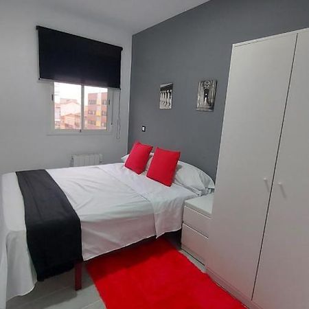 Madrid Apartment Numancia ภายนอก รูปภาพ