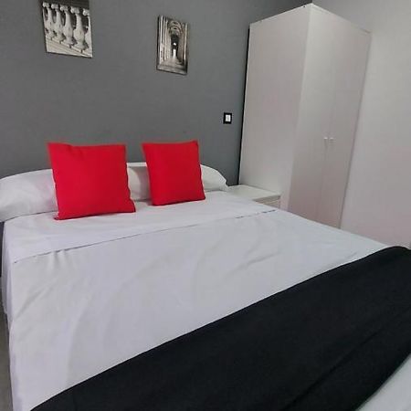Madrid Apartment Numancia ภายนอก รูปภาพ