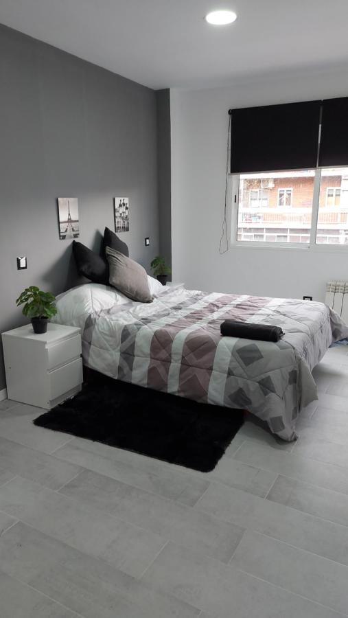 Madrid Apartment Numancia ภายนอก รูปภาพ
